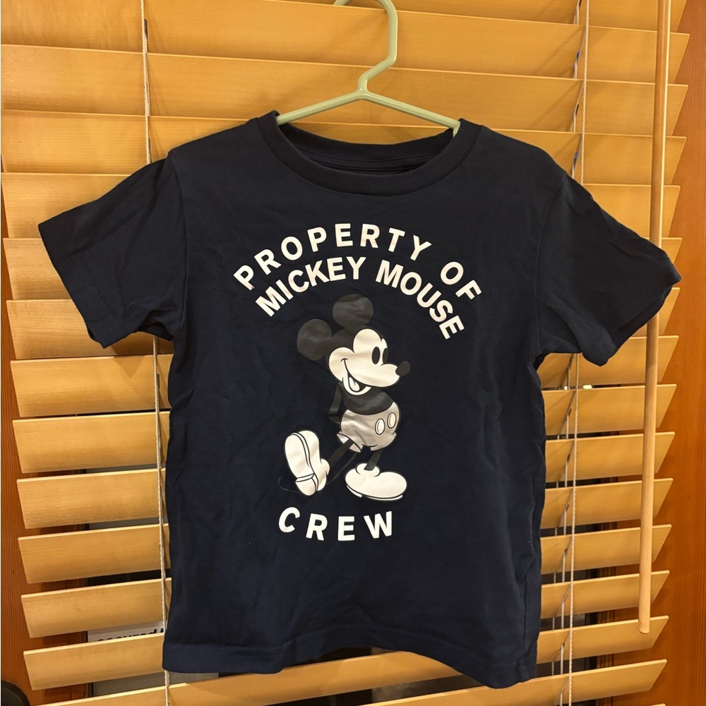 Uniqlo Mickey Mouse Dark Blue T-shirt Unisex size 3-4 Disney